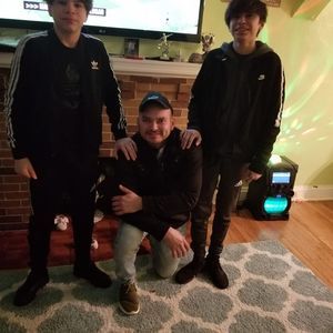 Meet your Posher, Leonel